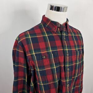 Duluth Trading Co Large Relaxed Fit Untucked Flannel Shirt Red Blue Green Plaid
